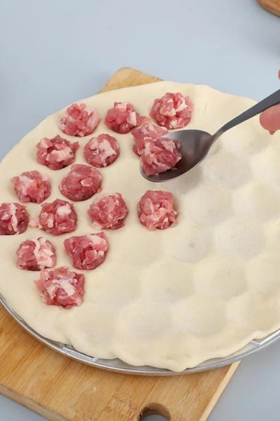 Forma do uszek i pierogów