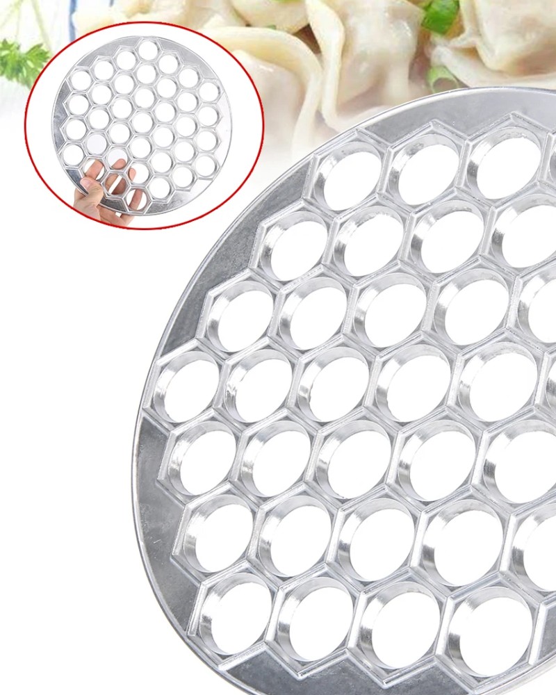 Forma do wycinania uszek i pierogów