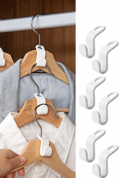 Ubrania zawieszone na wieszakach z wykorzystaniem haczyków na wieszaki
