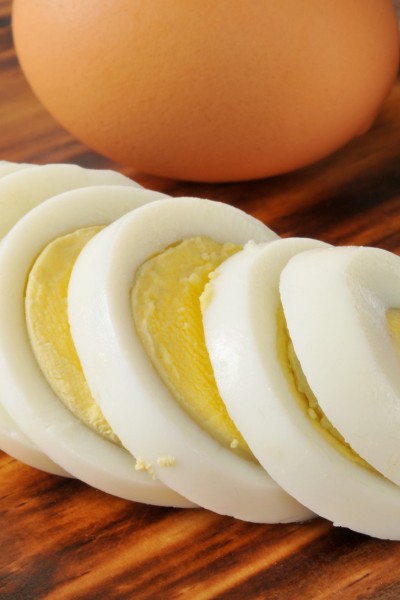 Jajka pokrojone w plasterki