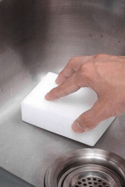 Magiczna gąbka do czyszczenia plam