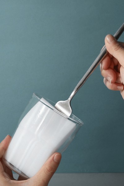 Magiczna gąbka do czyszczenia plam