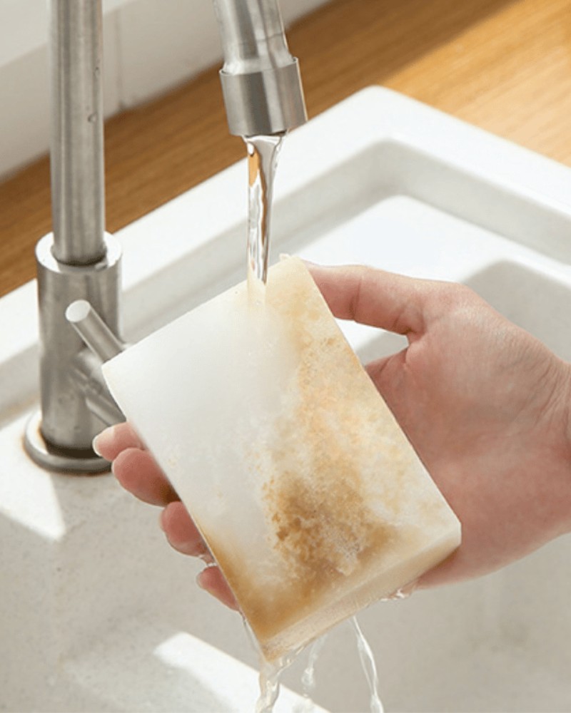Magiczna gąbka do mycia naczyń