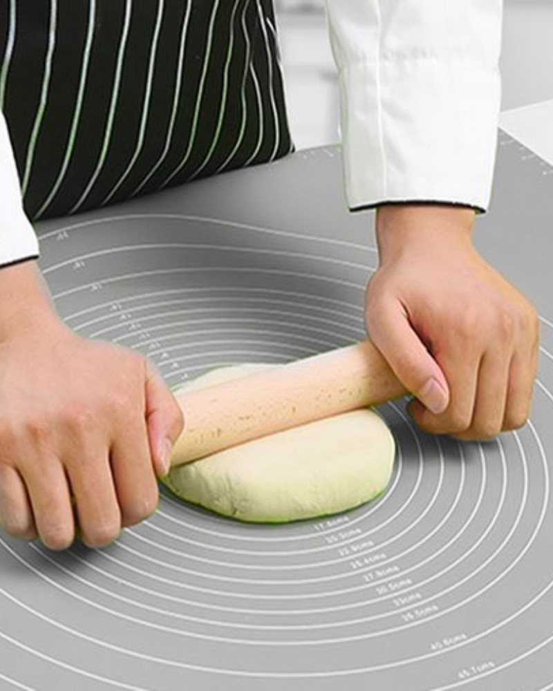 Stolnica duża nie przywierająca silikonowa 64x45 cm Wałkowanie ciasta na stolnicy silikonowej