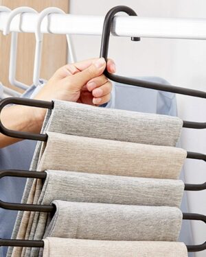 Spodnie na wieszaku na 5 par