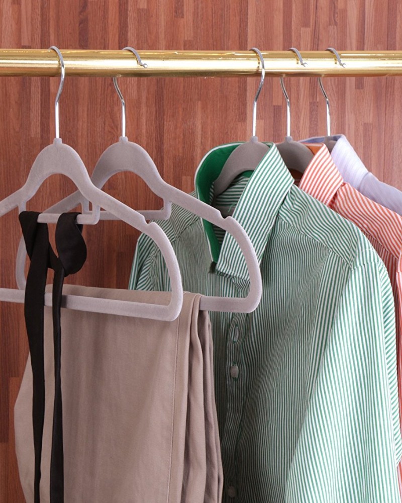 Wieszaki na koszule antypoślizgowe (6) Wieszaki na koszule antypoślizgowe 8+2 GRATIS!