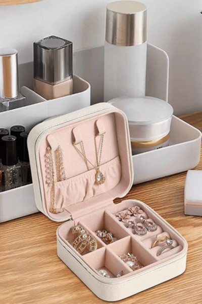 Szkatułka kuferek organizer na biżuterię podróżna 10 cm x 10 cm