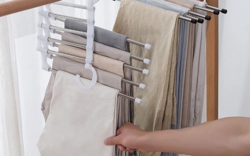 Wieszak na 5 par spodni