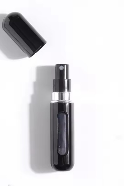 Atomizer dozownik podróżny do perfum 5ml czarny