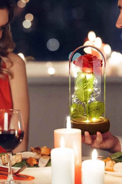 Wieczna róża w szkle LED świecąca Forever Love + pudełko